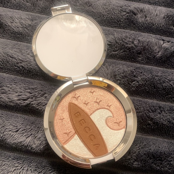 Becca Ocean Glow Skin Perfector and Bronzer - Picture 2 of 6